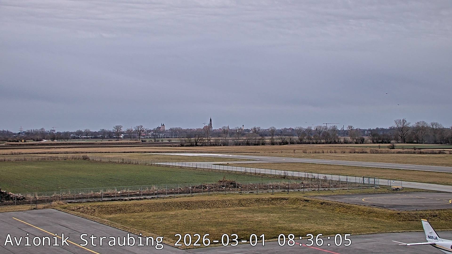 Archiv Foto Webcam Flugplatz Straubing