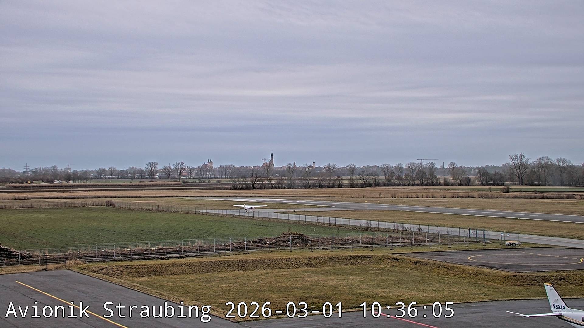 Archiv Foto Webcam Flugplatz Straubing