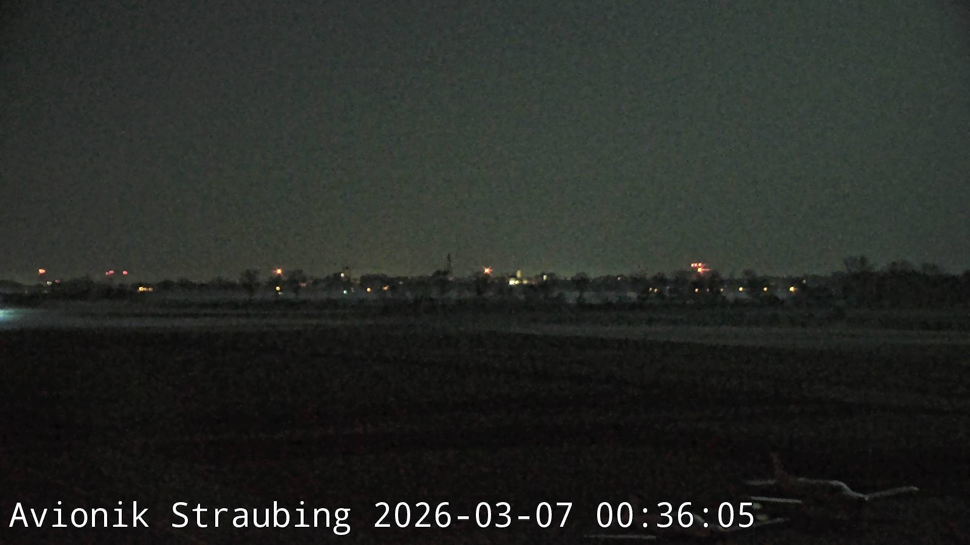 Archiv Foto Webcam Flugplatz Straubing