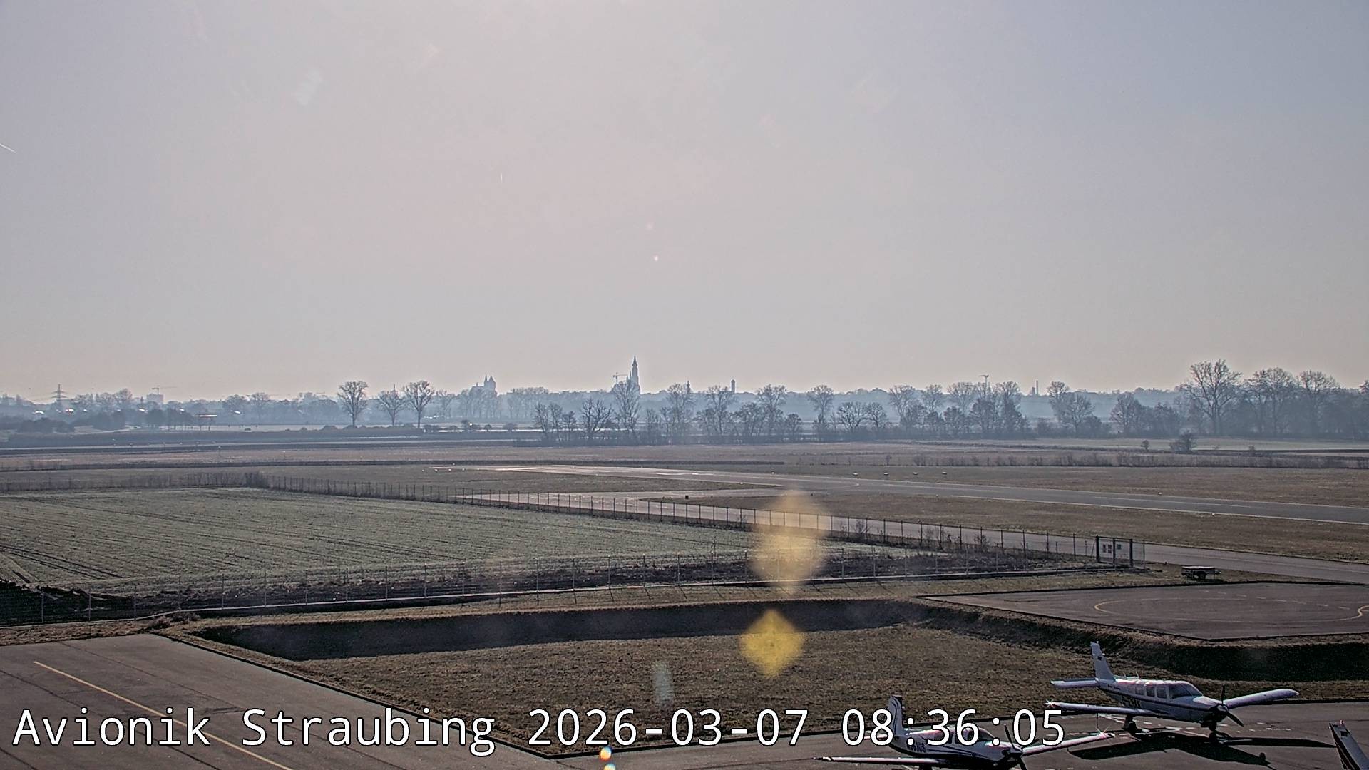 Archiv Foto Webcam Flugplatz Straubing