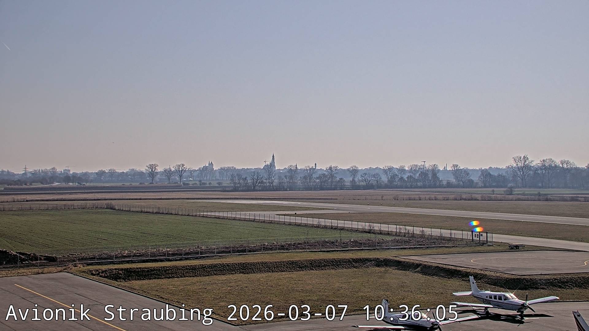Archiv Foto Webcam Flugplatz Straubing