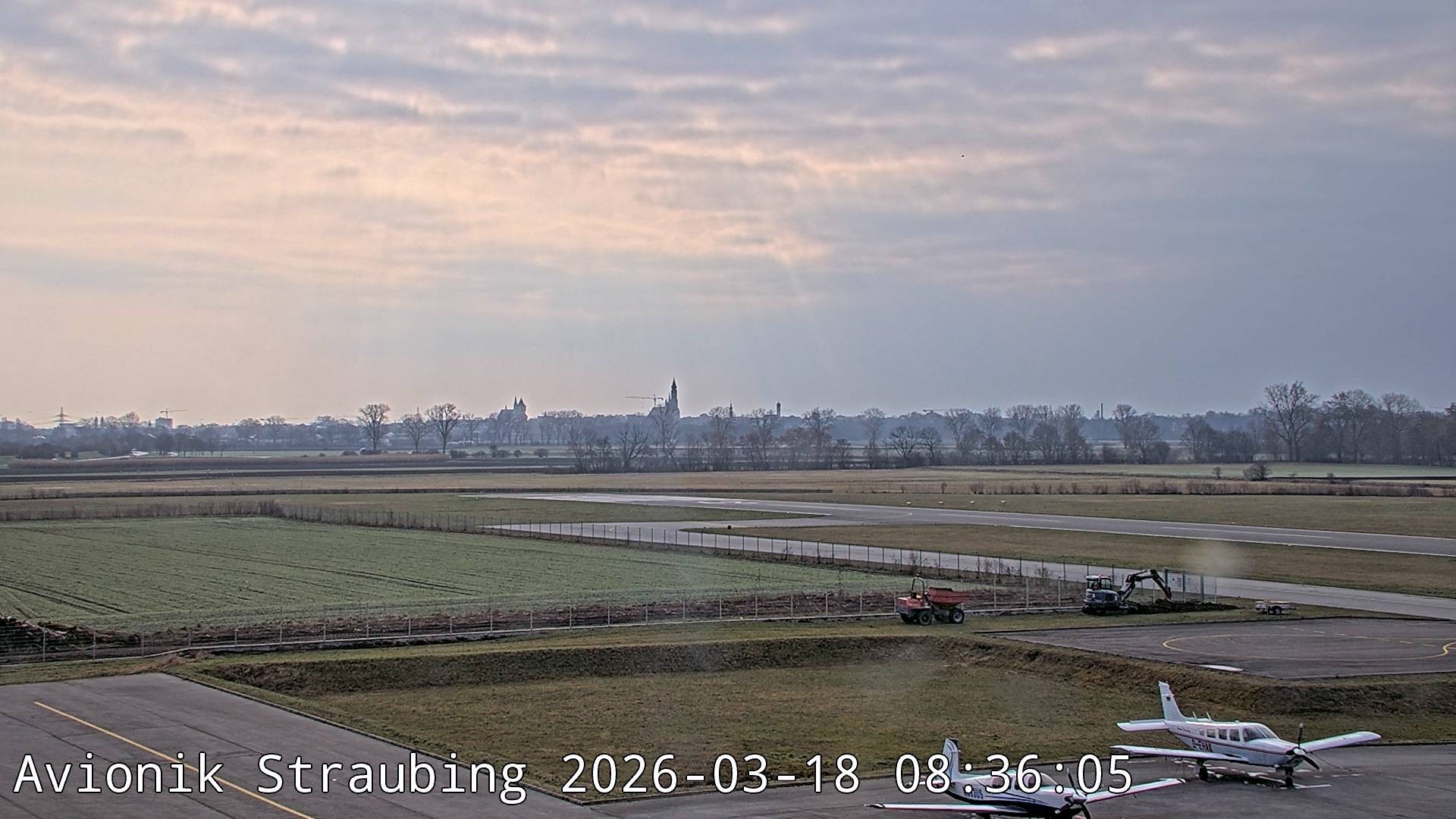 Archiv Foto Webcam Flugplatz Straubing