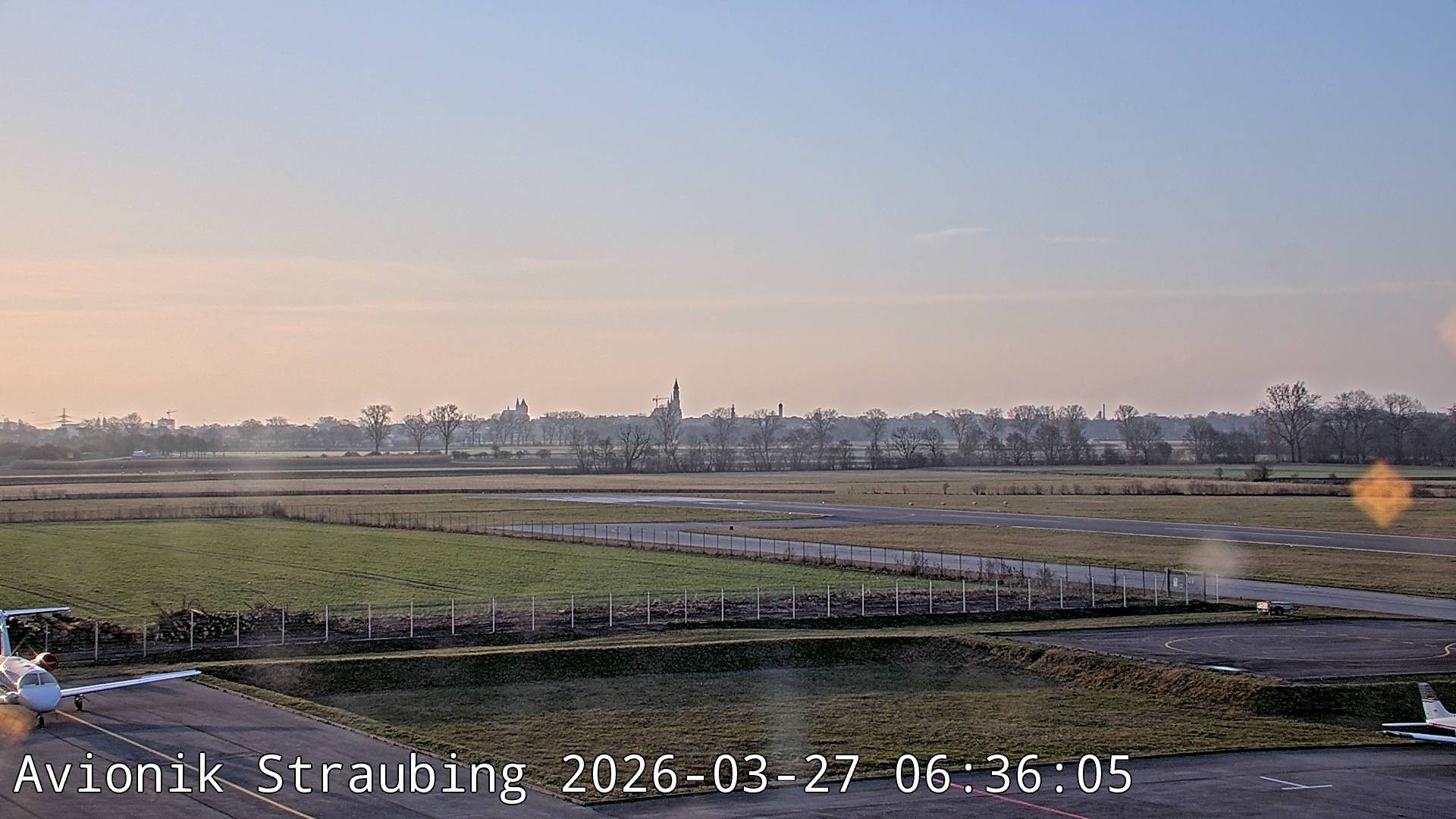 Archived image Webcam Airport Straubing