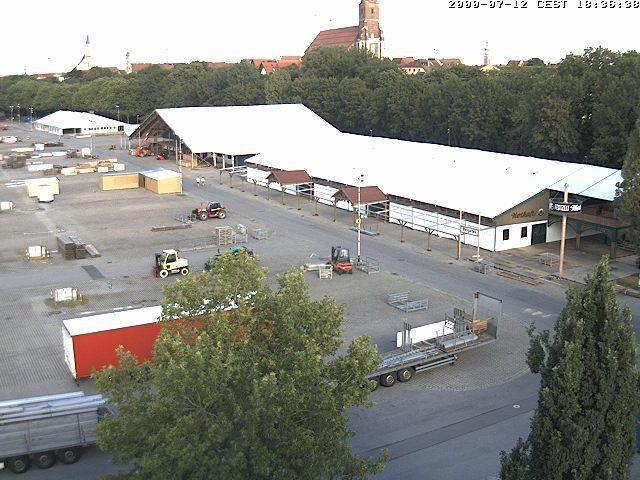 Archived image Webcam Beerfest Straubing - Beer Tent Nothaft