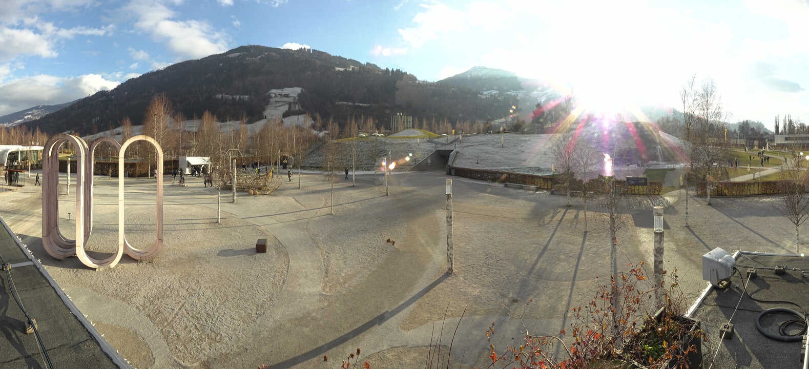 Archiv Foto Webcam Swarovski Kristallwelten: Außengelände