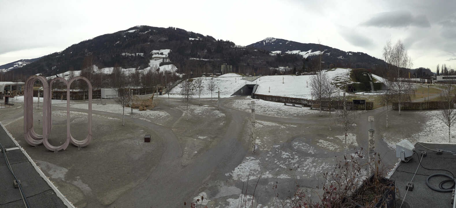 Archiv Foto Webcam Swarovski Kristallwelten: Außengelände