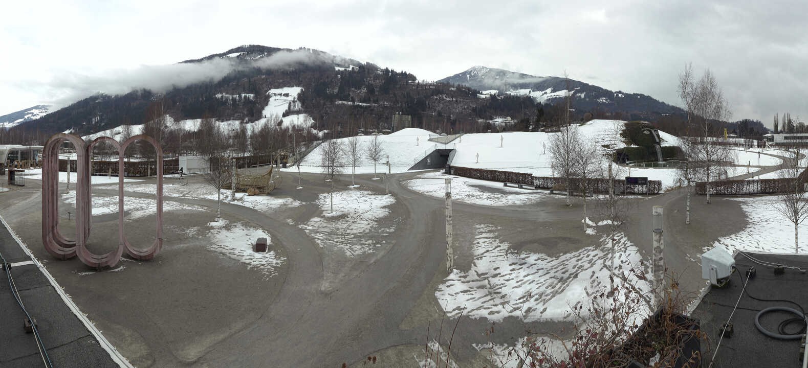 Archiv Foto Webcam Swarovski Kristallwelten: Außengelände