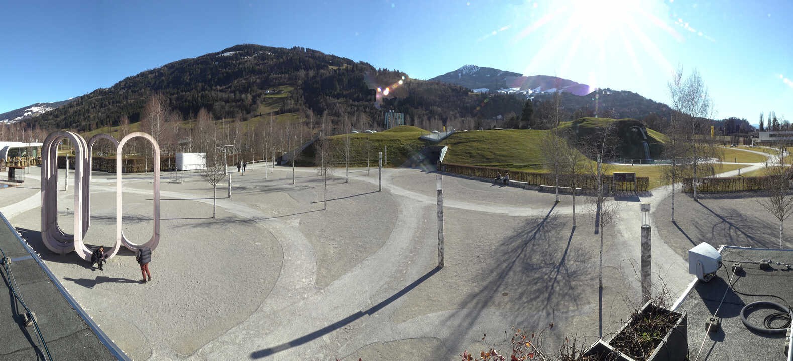 Archiv Foto Webcam Swarovski Kristallwelten: Außengelände