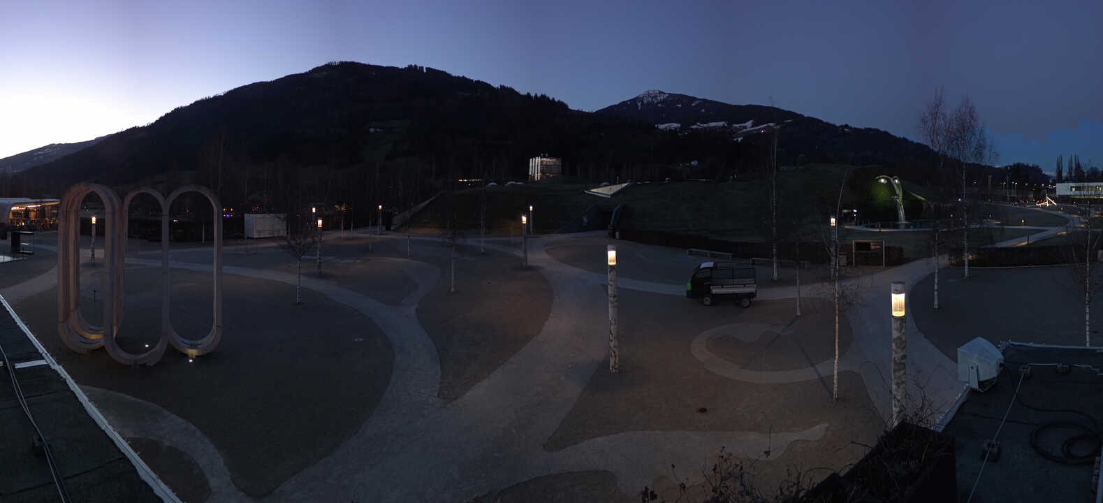 Archived image Webcam Swarovski Kristallwelten, Tyrol