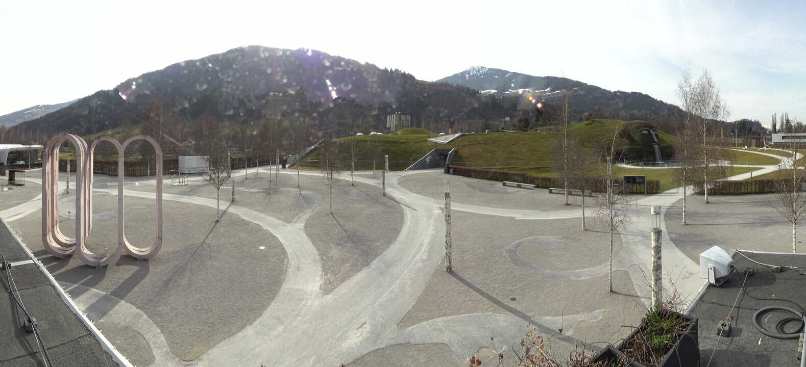 Archiv Foto Webcam Swarovski Kristallwelten: Außengelände