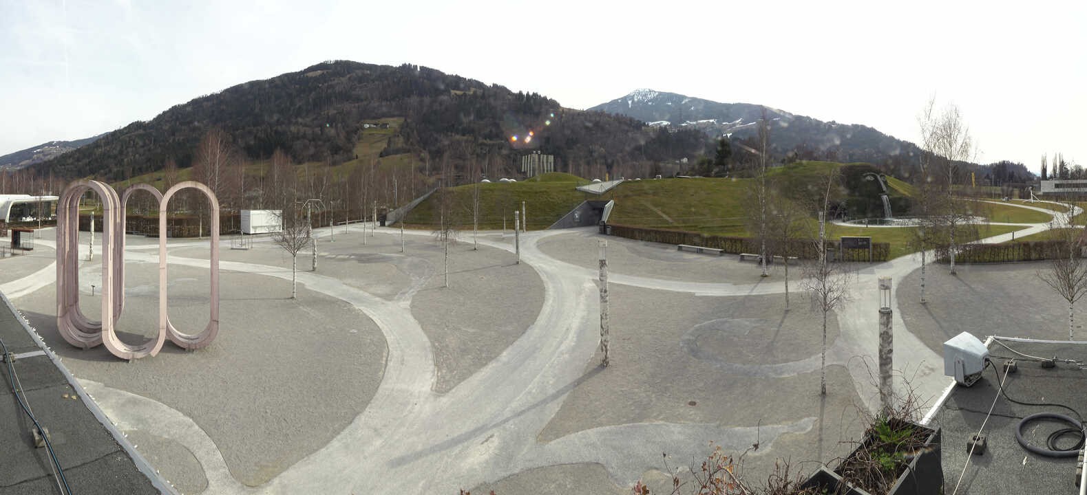 Archiv Foto Webcam Swarovski Kristallwelten: Außengelände