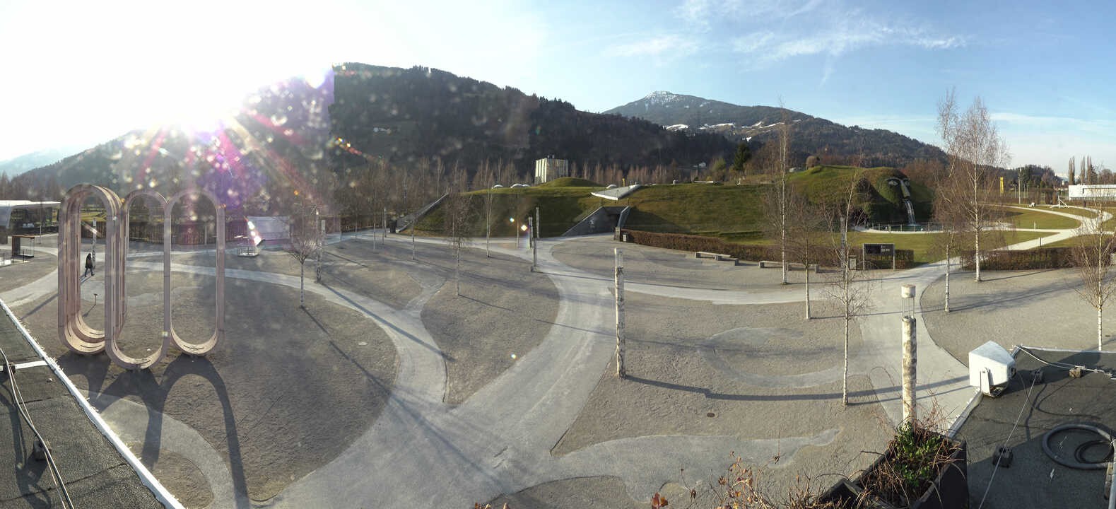 Archiv Foto Webcam Swarovski Kristallwelten: Außengelände