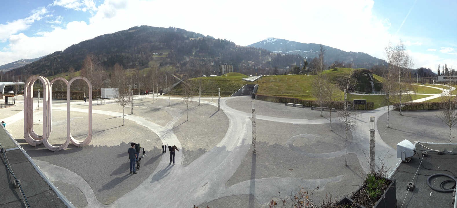 Archiv Foto Webcam Swarovski Kristallwelten: Außengelände