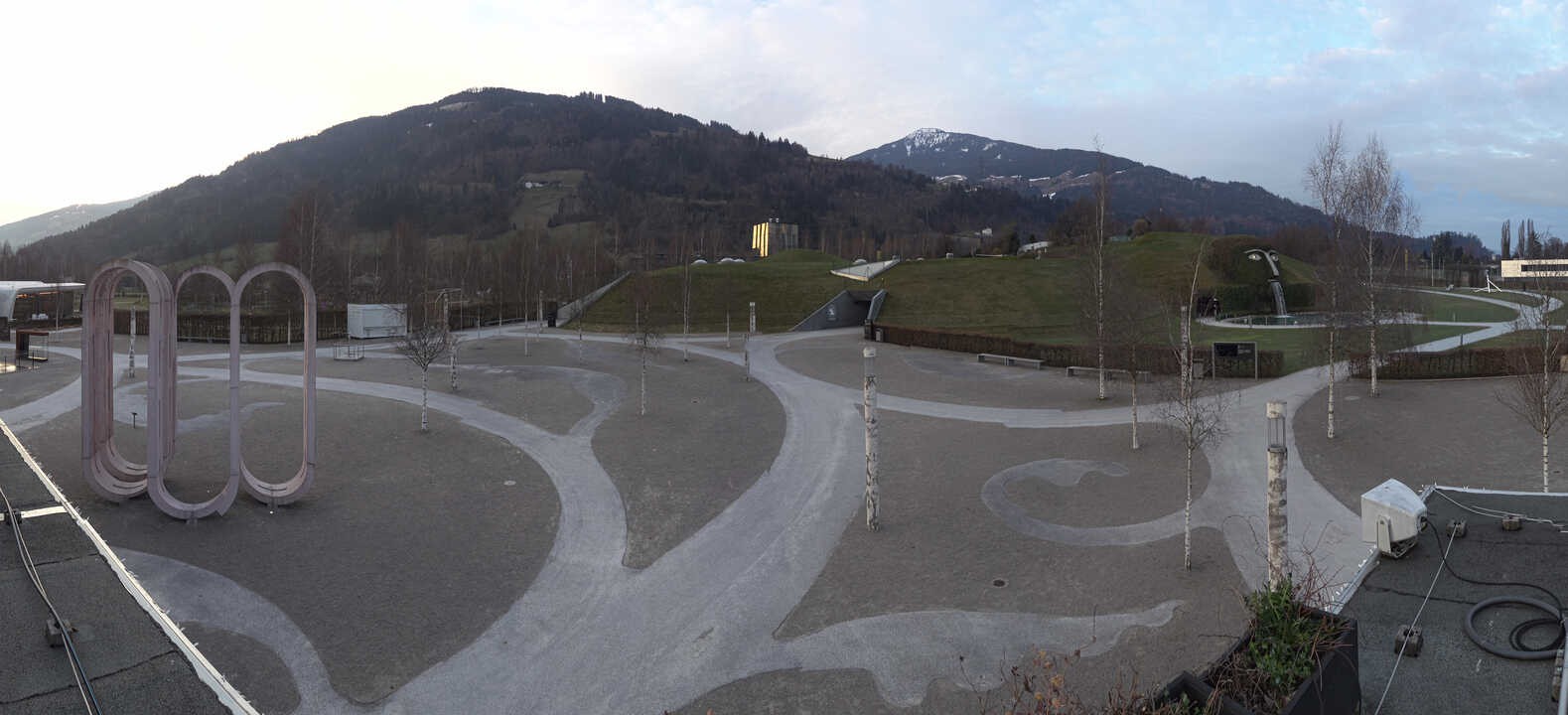 Archiv Foto Webcam Swarovski Kristallwelten: Außengelände