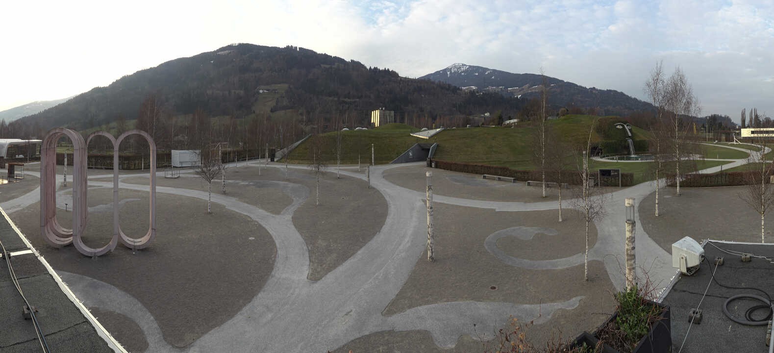 Archiv Foto Webcam Swarovski Kristallwelten: Außengelände