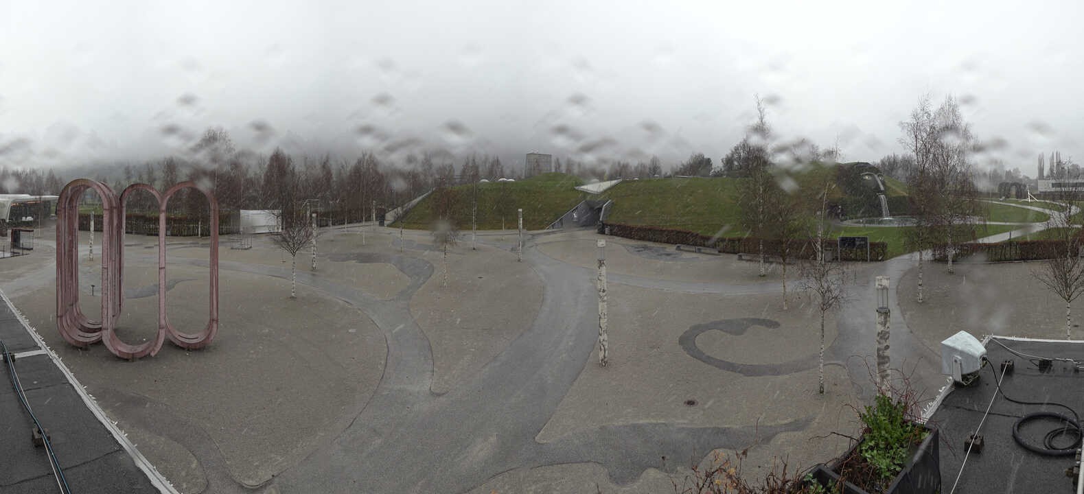 Archiv Foto Webcam Swarovski Kristallwelten: Außengelände