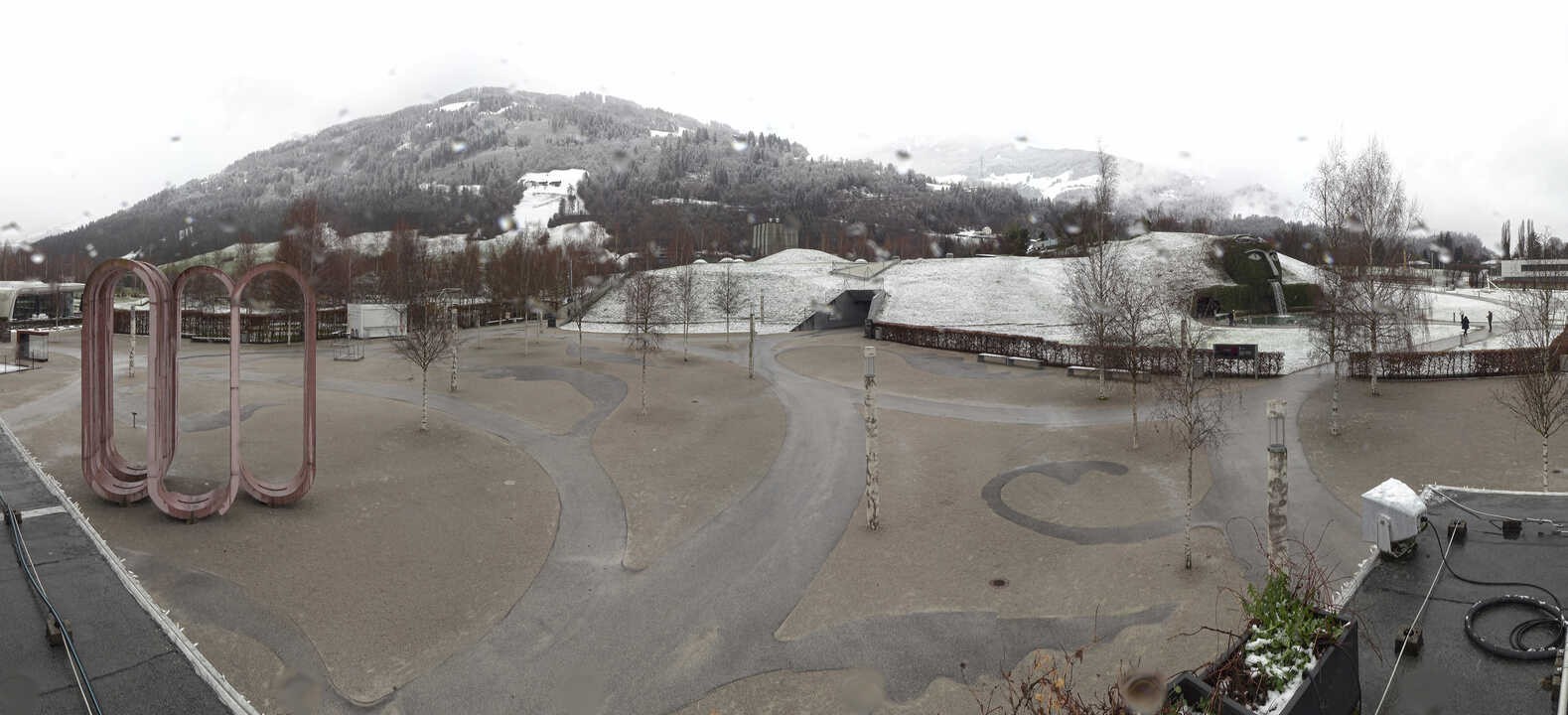 Archiv Foto Webcam Swarovski Kristallwelten: Außengelände