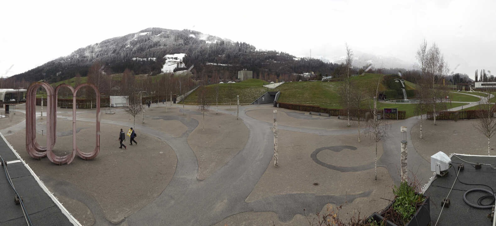 Archiv Foto Webcam Swarovski Kristallwelten: Außengelände