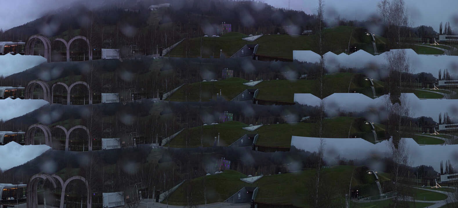 Archiv Foto Webcam Swarovski Kristallwelten: Außengelände