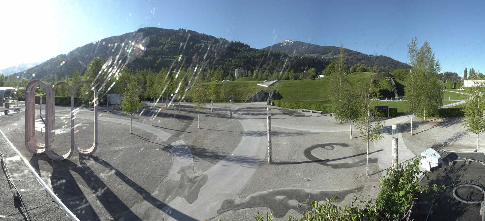 Archiv Foto Webcam Swarovski Kristallwelten: Außengelände