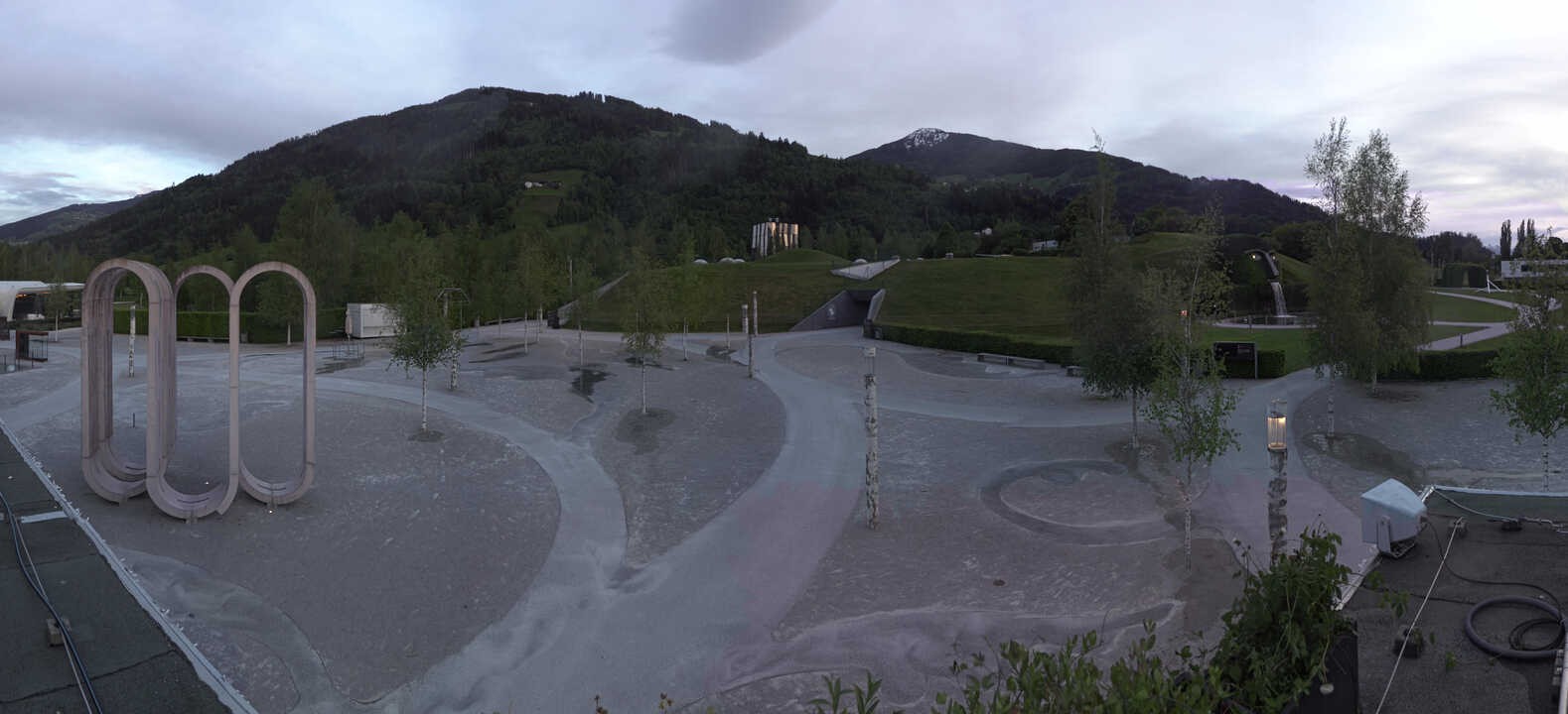 Archiv Foto Webcam Swarovski Kristallwelten: Außengelände