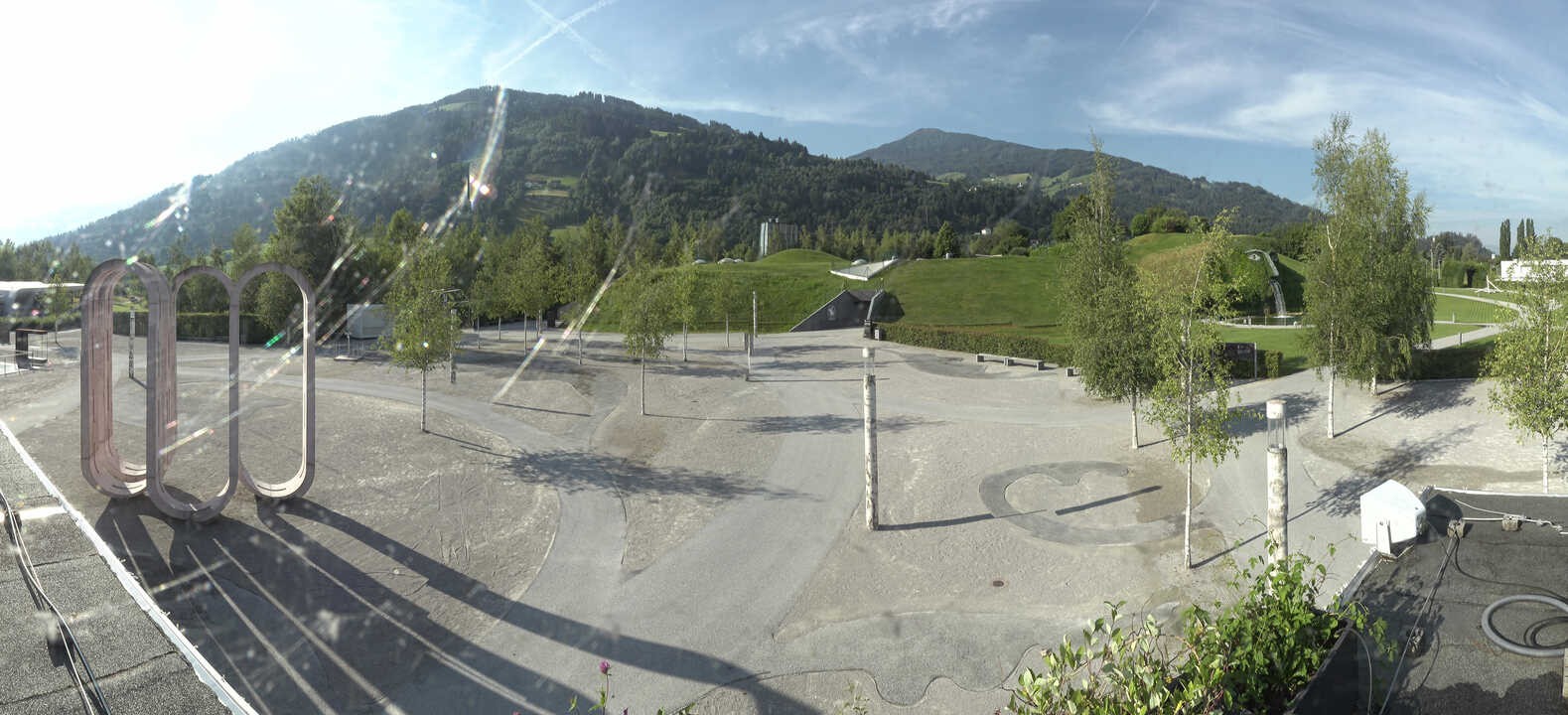 Archiv Foto Webcam Swarovski Kristallwelten: Außengelände
