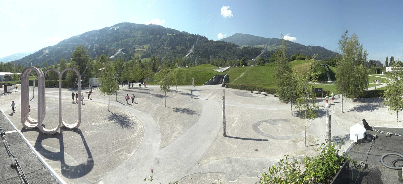 Archiv Foto Webcam Swarovski Kristallwelten: Außengelände