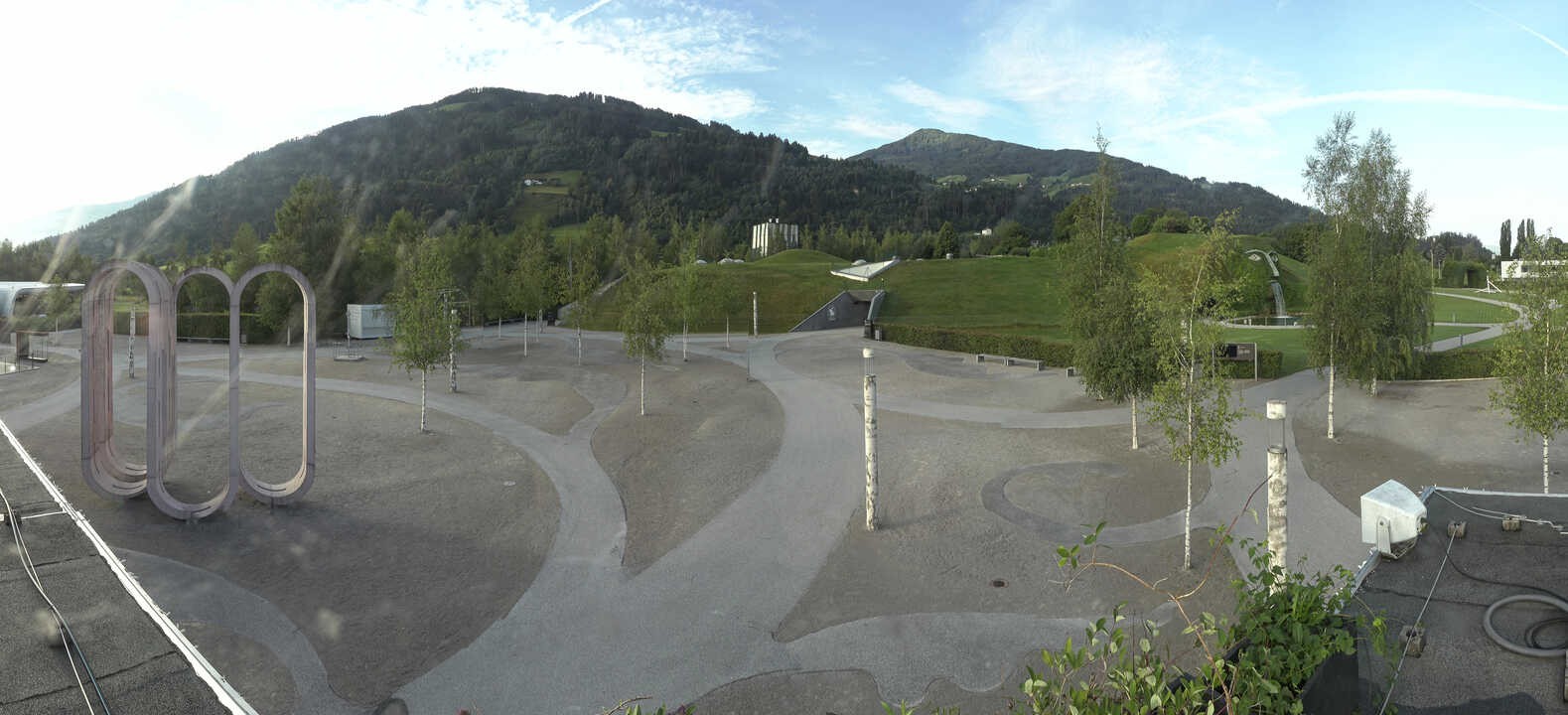 Archiv Foto Webcam Swarovski Kristallwelten: Außengelände