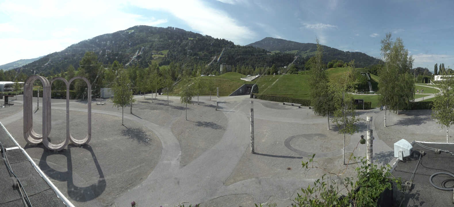Archiv Foto Webcam Swarovski Kristallwelten: Außengelände