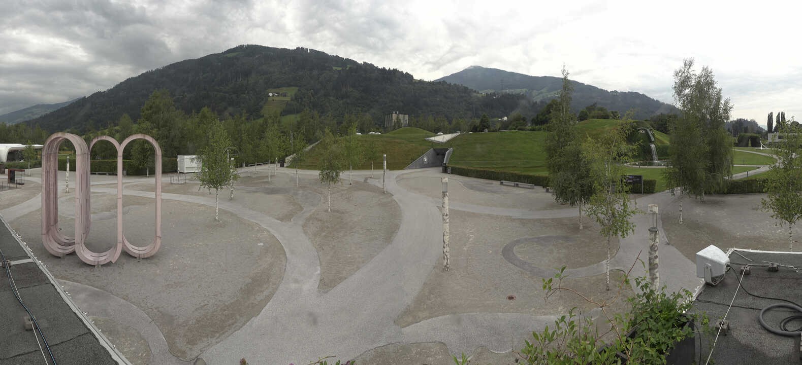 Archiv Foto Webcam Swarovski Kristallwelten: Außengelände