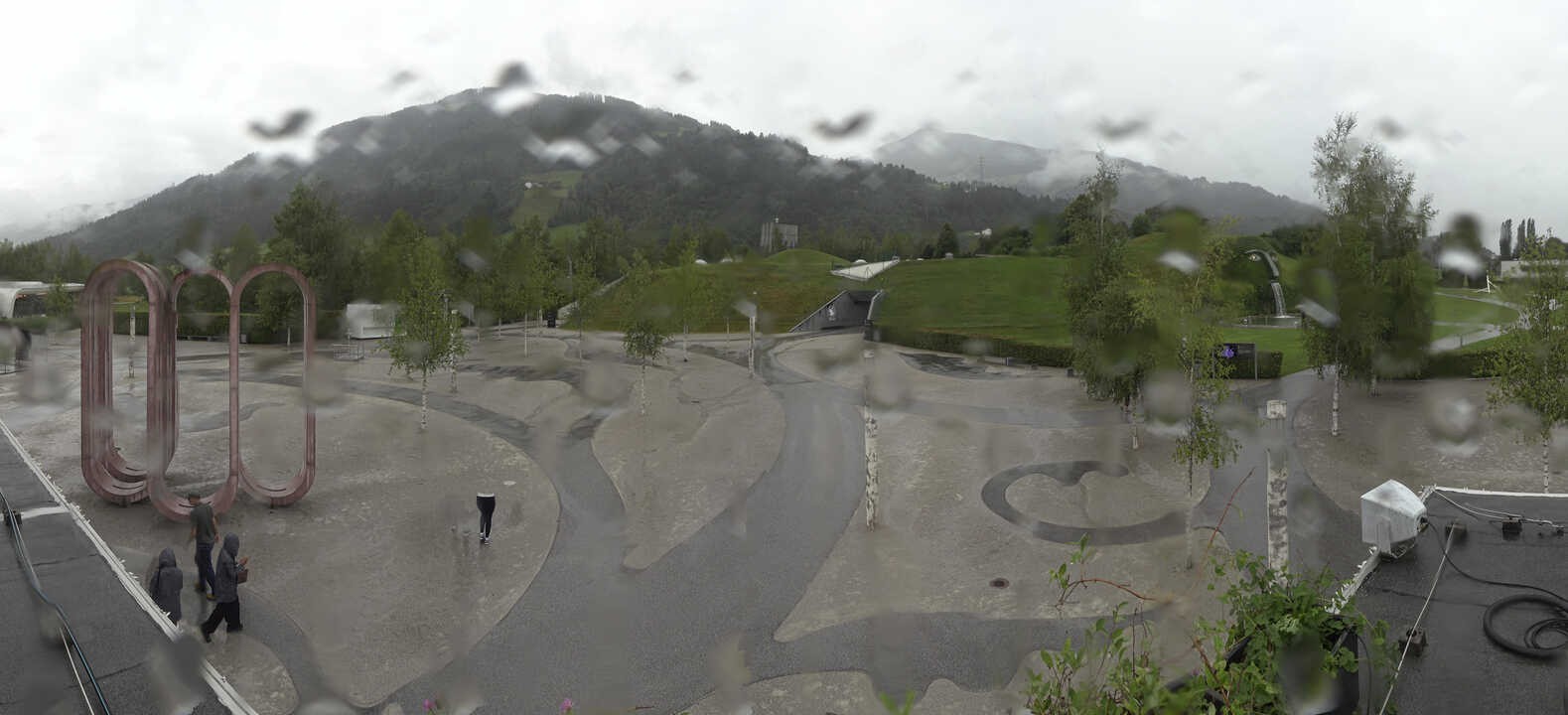 Archiv Foto Webcam Swarovski Kristallwelten: Außengelände