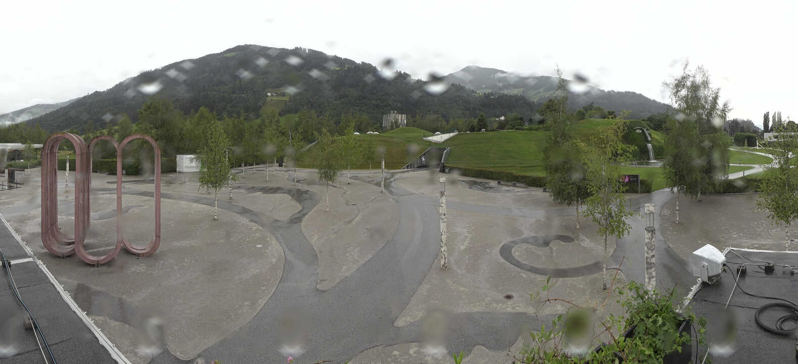 Archiv Foto Webcam Swarovski Kristallwelten: Außengelände