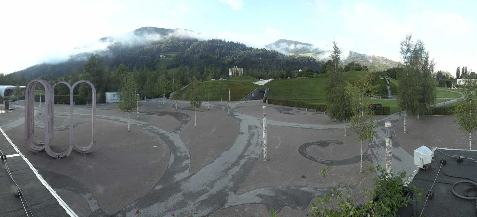 Archiv Foto Webcam Swarovski Kristallwelten: Außengelände