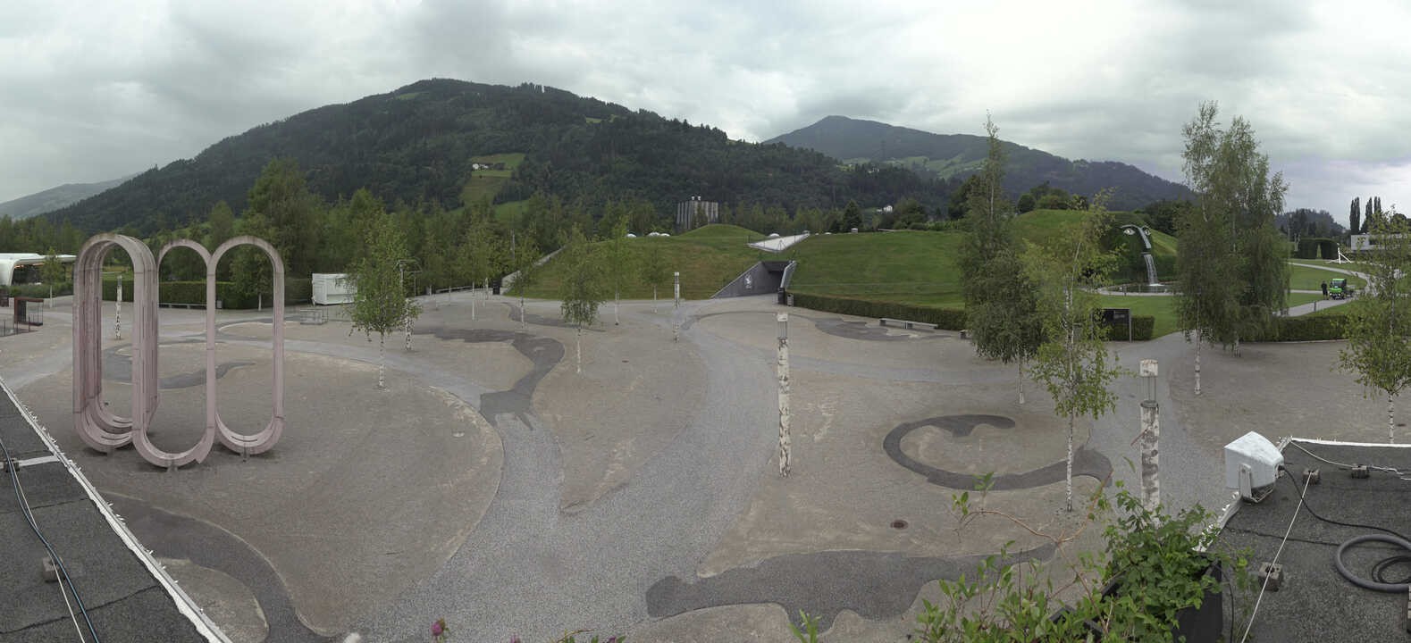 Archiv Foto Webcam Swarovski Kristallwelten: Außengelände