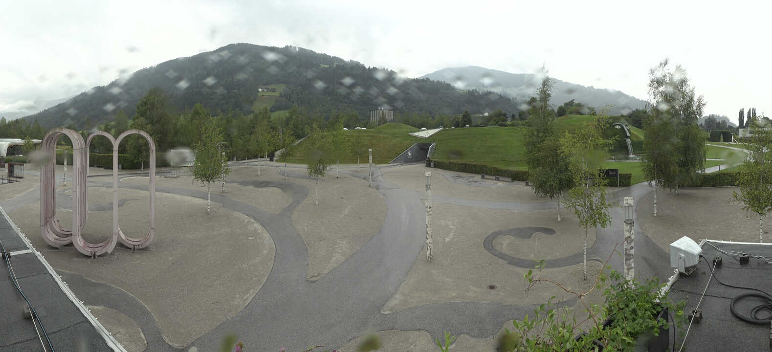 Archiv Foto Webcam Swarovski Kristallwelten: Außengelände