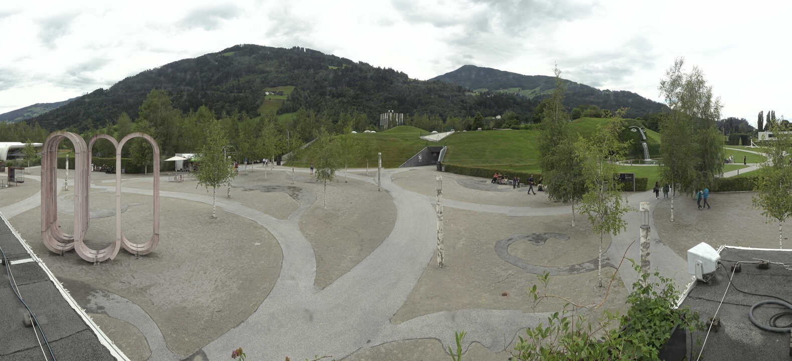 Archiv Foto Webcam Swarovski Kristallwelten: Außengelände