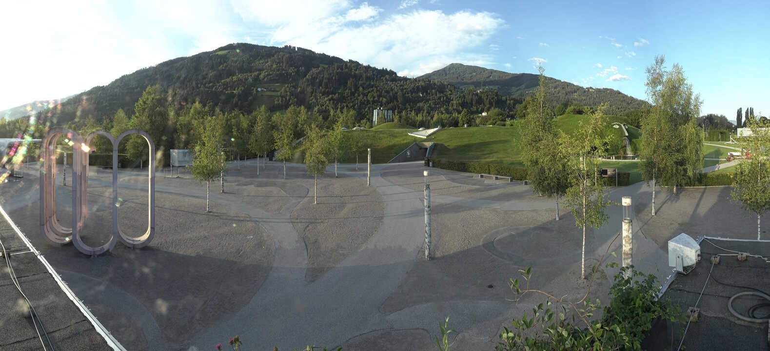 Archiv Foto Webcam Swarovski Kristallwelten: Außengelände