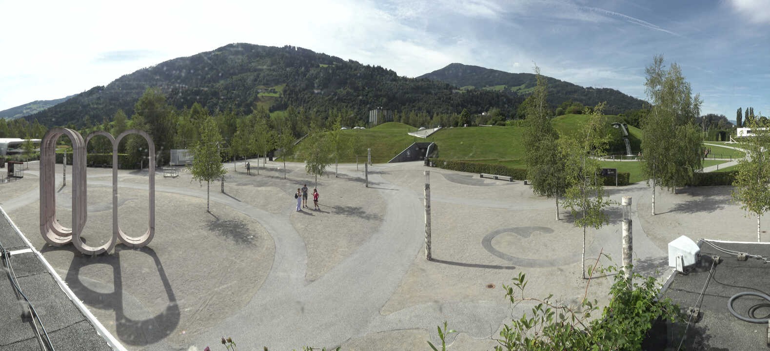 Archiv Foto Webcam Swarovski Kristallwelten: Außengelände