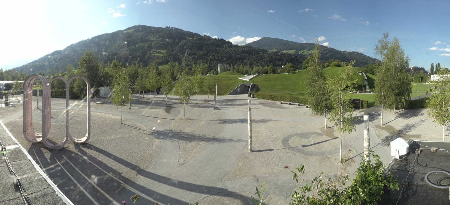 Archiv Foto Webcam Swarovski Kristallwelten: Außengelände