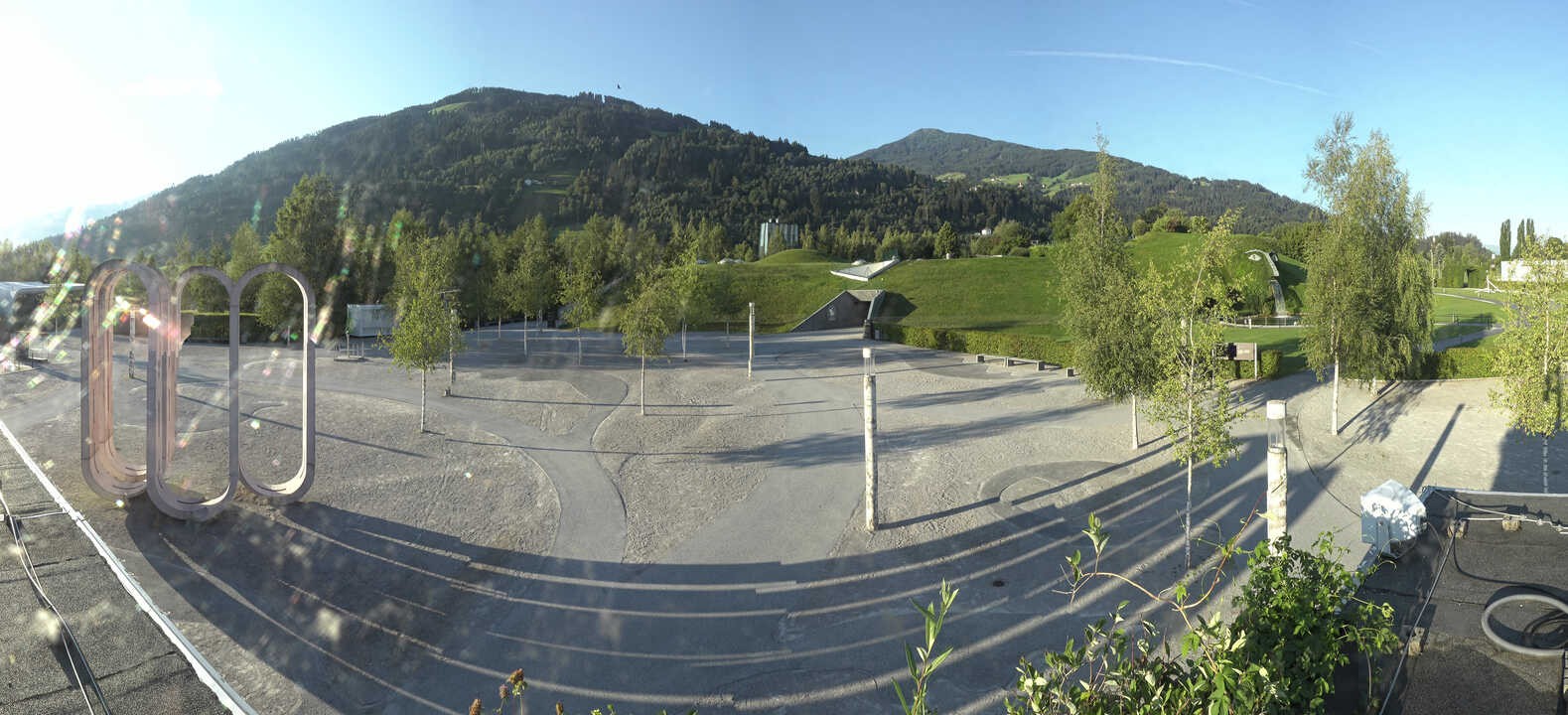 Archiv Foto Webcam Swarovski Kristallwelten: Außengelände