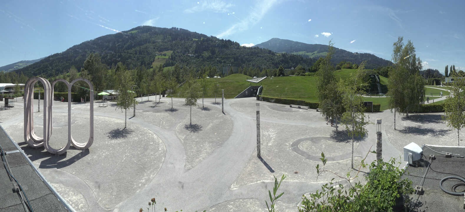 Archiv Foto Webcam Swarovski Kristallwelten: Außengelände