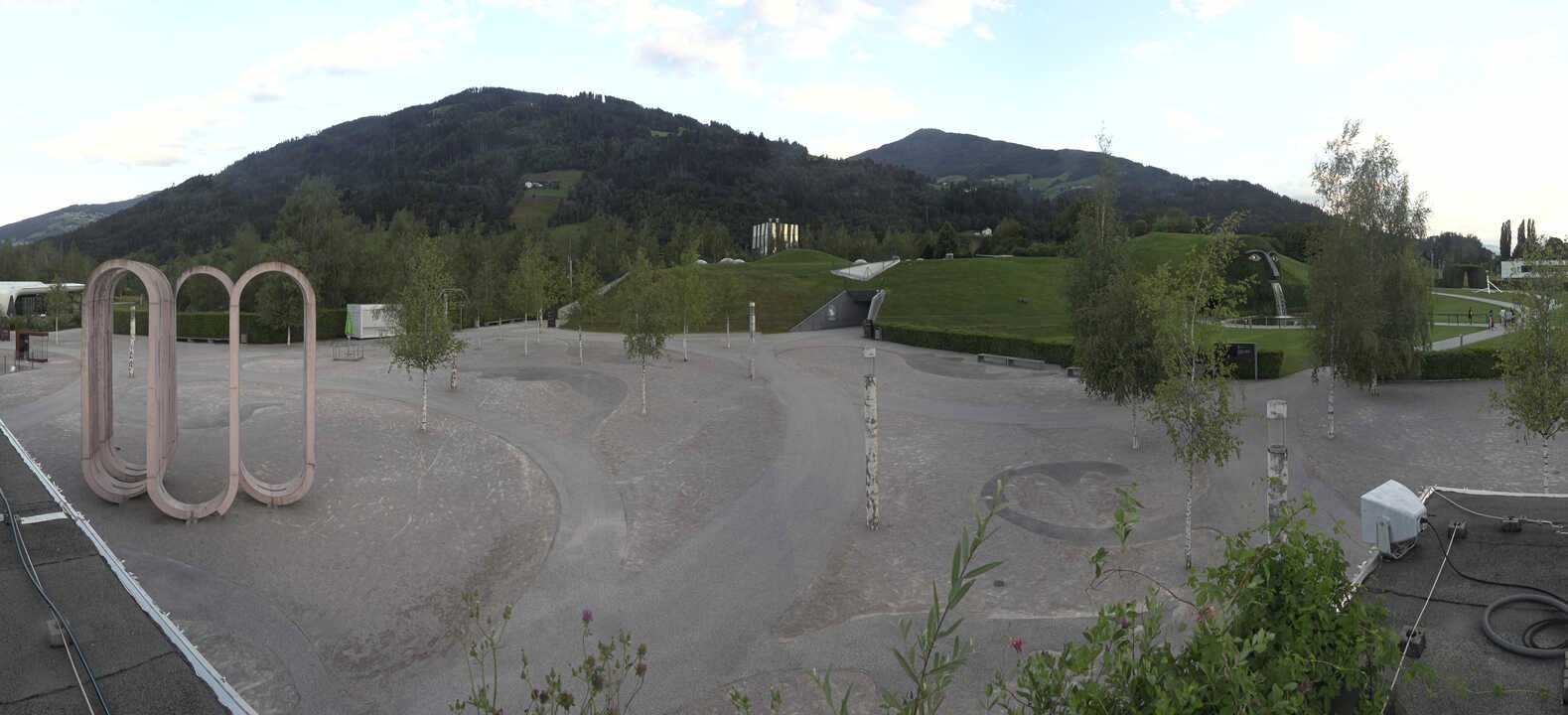 Archiv Foto Webcam Swarovski Kristallwelten: Außengelände