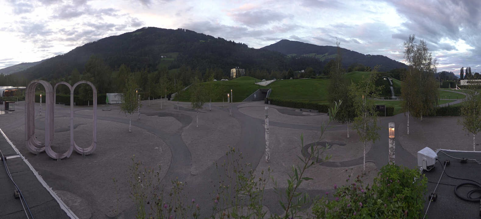 Archived image Webcam Swarovski Kristallwelten, Tyrol