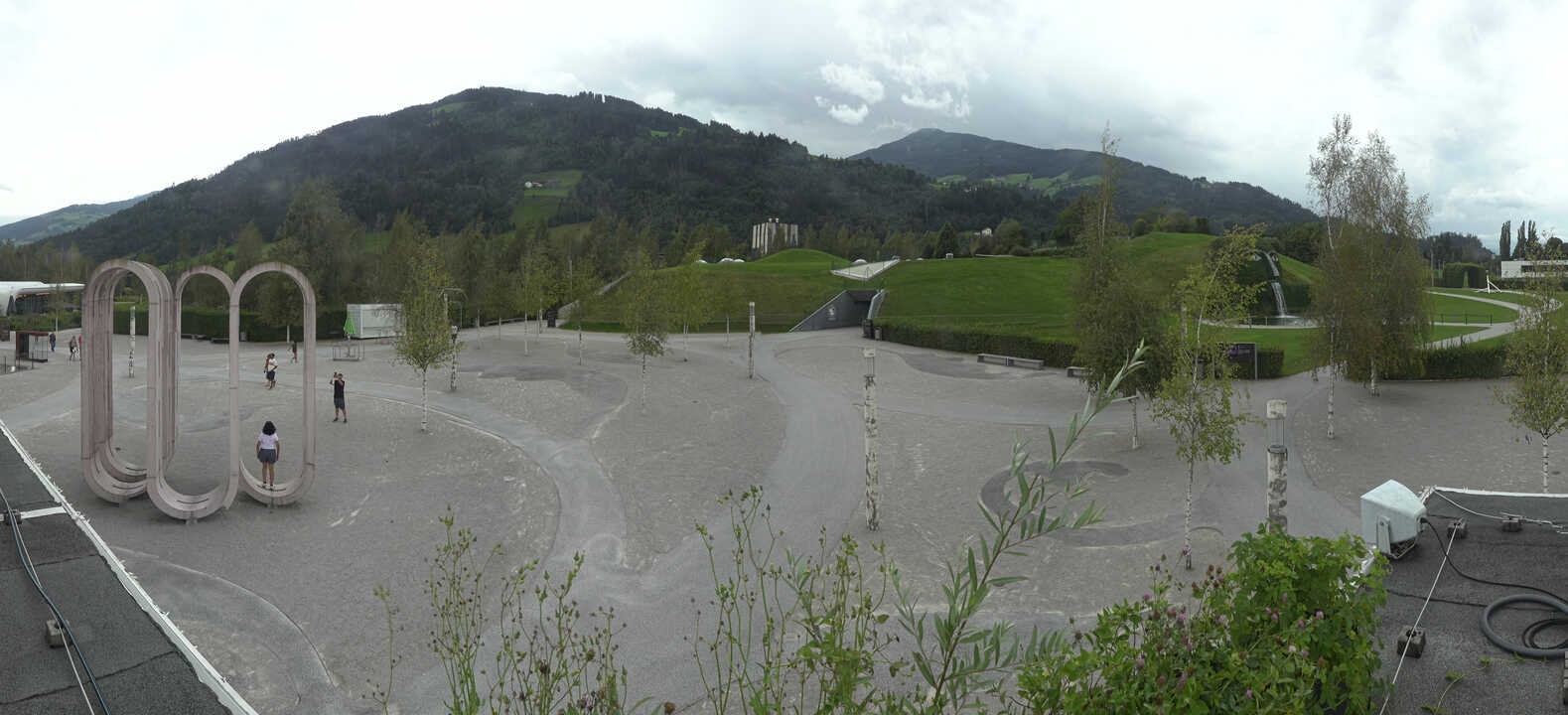 Archiv Foto Webcam Swarovski Kristallwelten: Außengelände