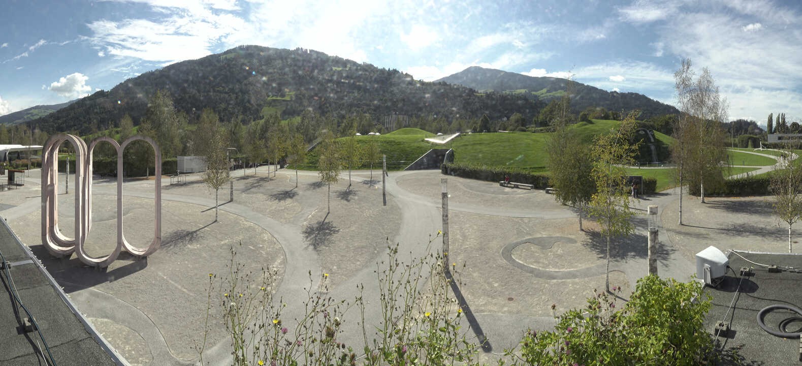 Archiv Foto Webcam Swarovski Kristallwelten: Außengelände