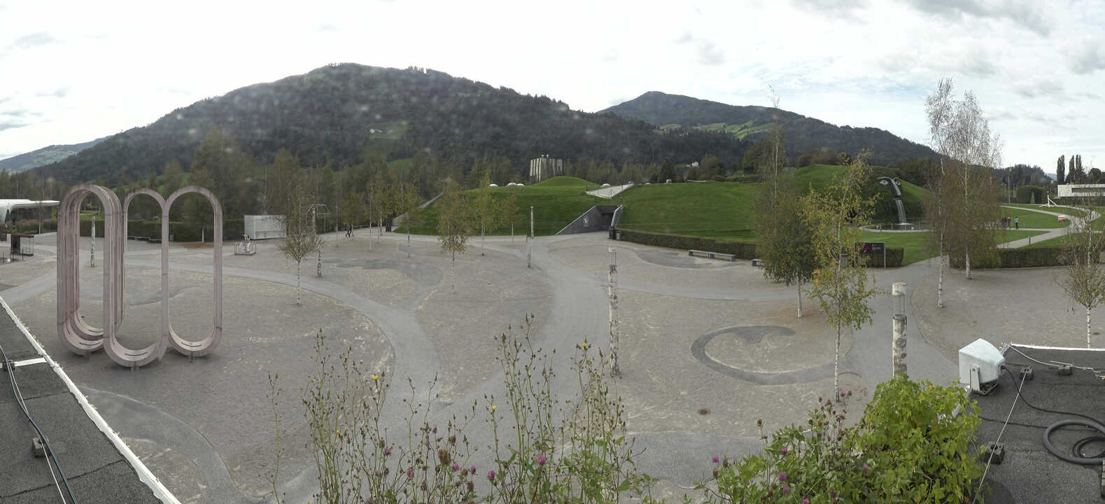 Archiv Foto Webcam Swarovski Kristallwelten: Außengelände