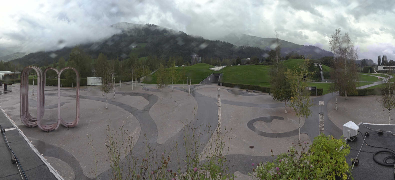 Archiv Foto Webcam Swarovski Kristallwelten: Außengelände