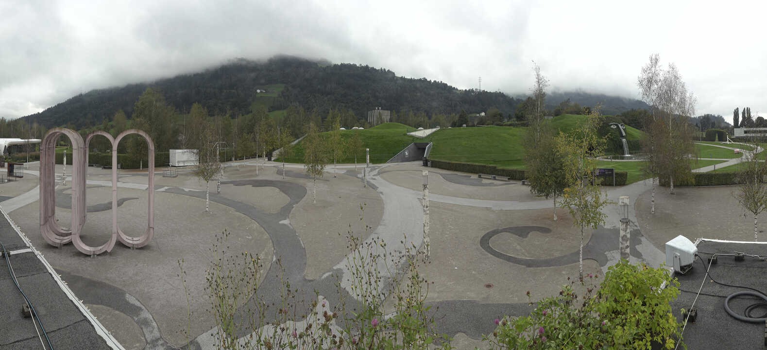 Archiv Foto Webcam Swarovski Kristallwelten: Außengelände