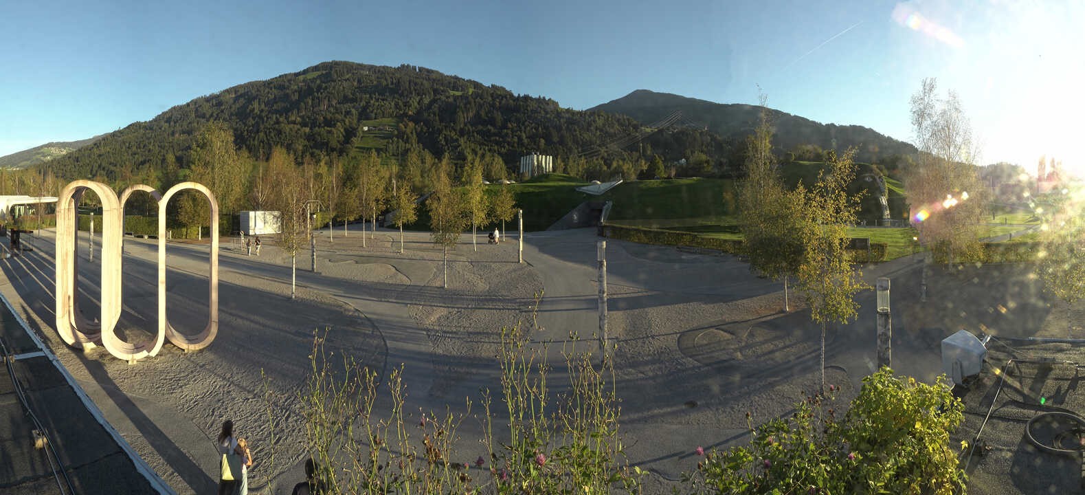 Archiv Foto Webcam Swarovski Kristallwelten: Außengelände
