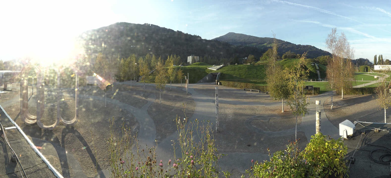 Archiv Foto Webcam Swarovski Kristallwelten: Außengelände